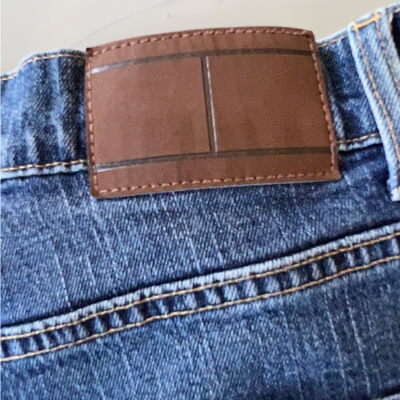 Tommy Hifiger - Picture 6 of 8